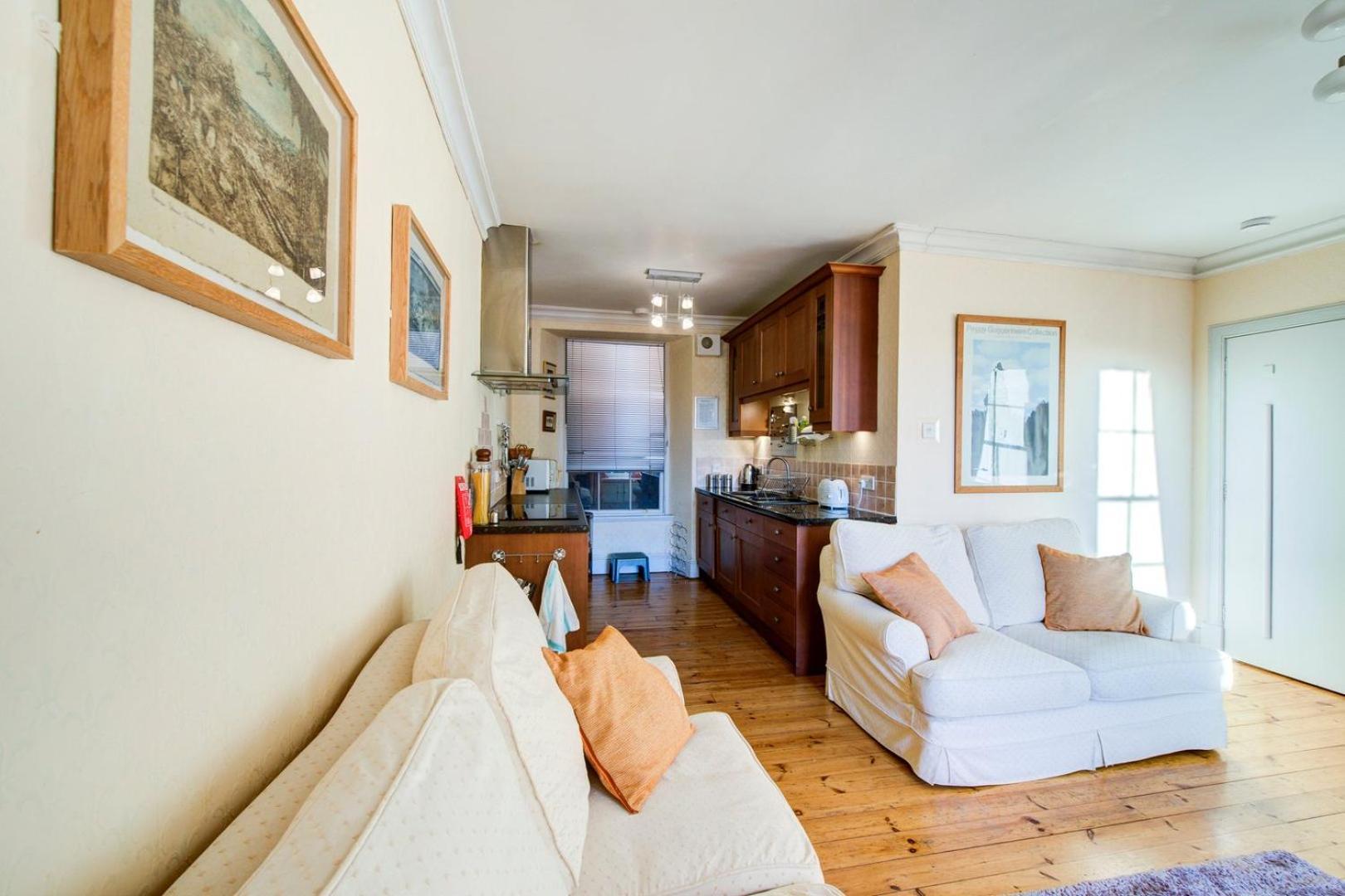 Guestready - Historic Edinburgh Old Town Apartment Esterno foto